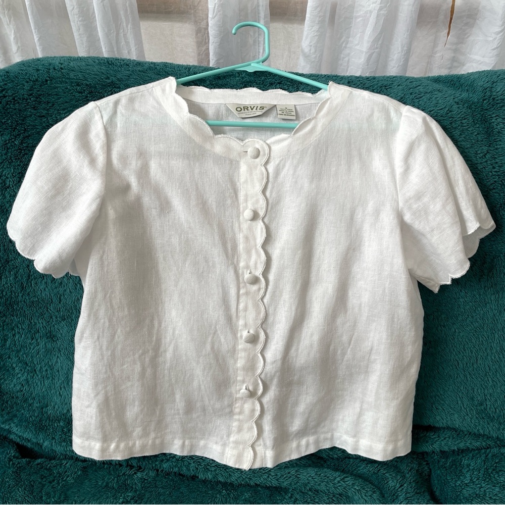 100% Linen White Button Up Shirt Scalloped Edges Covered Buttons